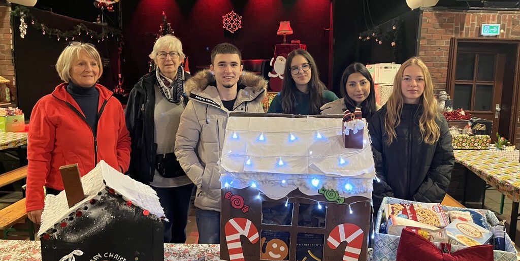 Permalink zu:Alljährliche Weihnachtskistenaktion der Jülicher Tafel